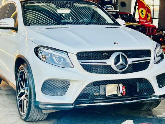 MERCEDES-BENZ GLE 400 2016