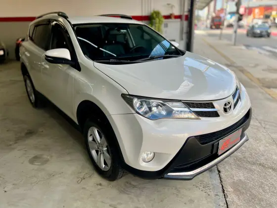 TOYOTA RAV4 2013