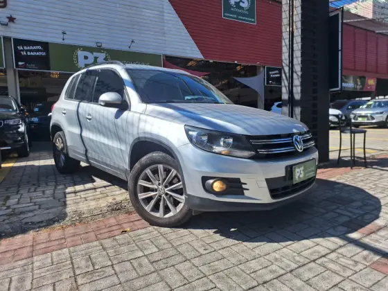 VOLKSWAGEN TIGUAN 2017