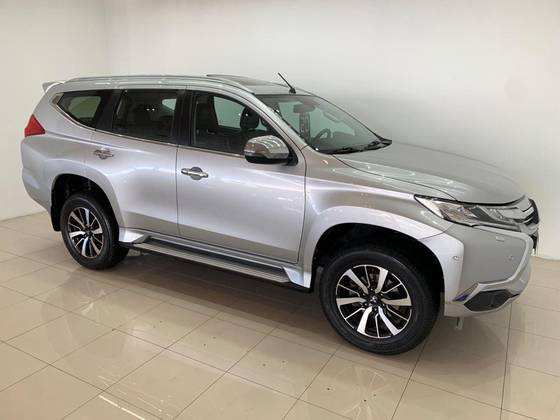 MITSUBISHI PAJERO SPORT 2020