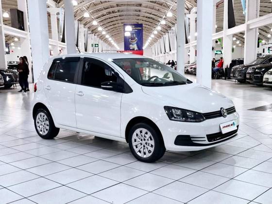 VOLKSWAGEN FOX 2018