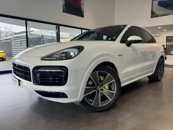 PORSCHE CAYENNE 2023