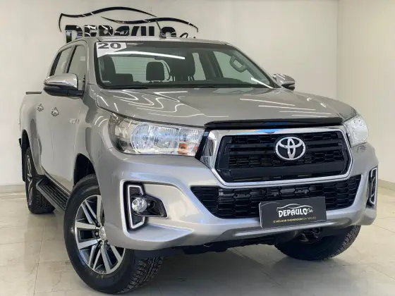 TOYOTA HILUX 2020