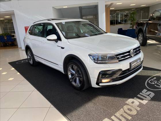 VOLKSWAGEN TIGUAN 2020