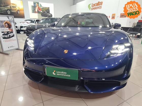 PORSCHE TAYCAN 2023