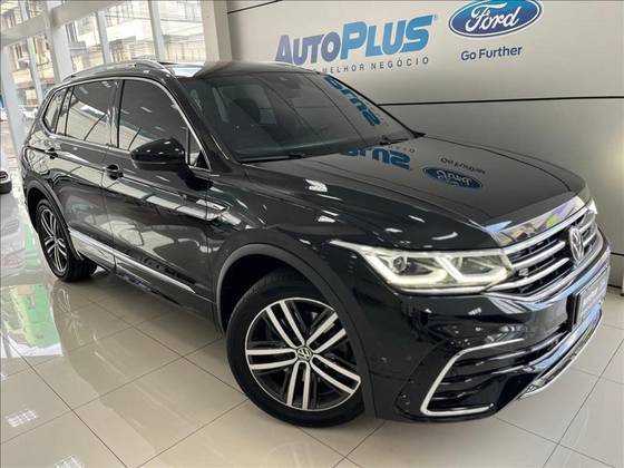 VOLKSWAGEN TIGUAN 2024