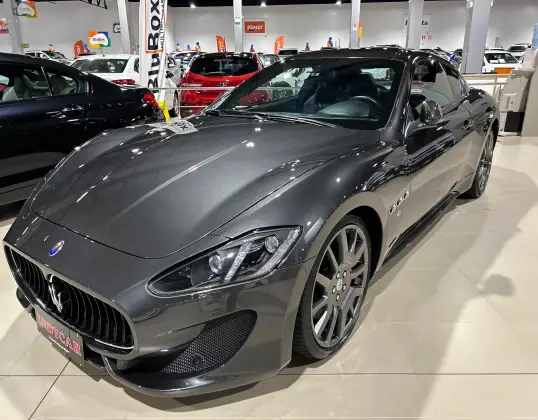 MASERATI GRANTURISMO 2013