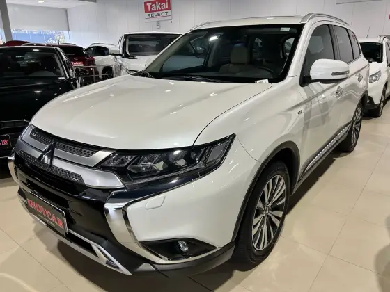 MITSUBISHI OUTLANDER 2022