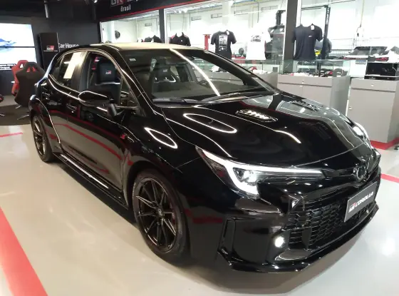 TOYOTA GR COROLLA 2024