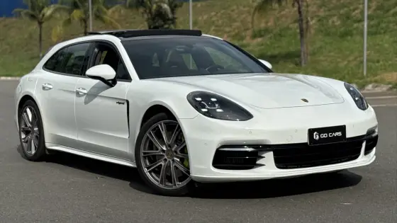 PORSCHE PANAMERA 2018