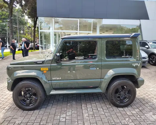 SUZUKI JIMNY 2025