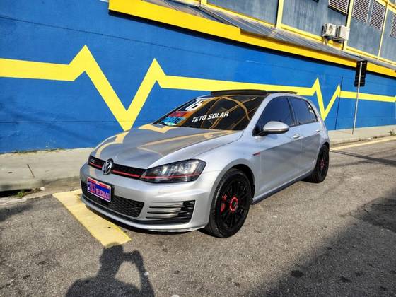 VOLKSWAGEN GOLF 2016