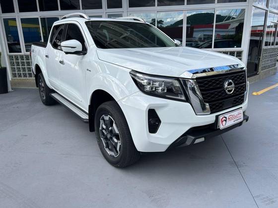 NISSAN FRONTIER 2023
