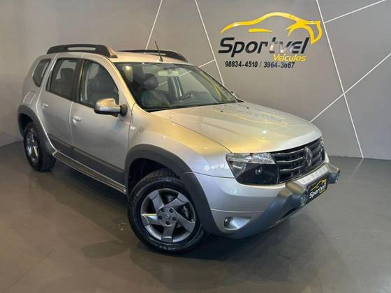 RENAULT DUSTER 2015