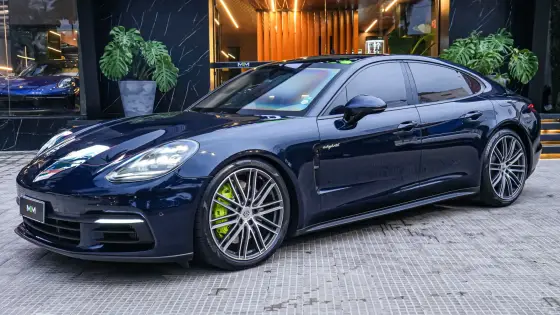 PORSCHE PANAMERA 2020