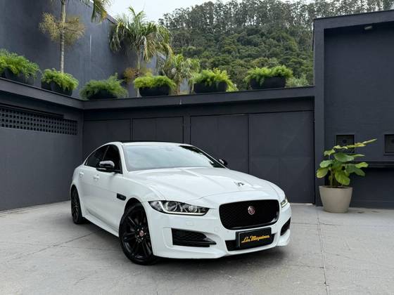 JAGUAR XE 2019