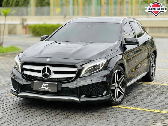 MERCEDES-BENZ GLA 250 2016