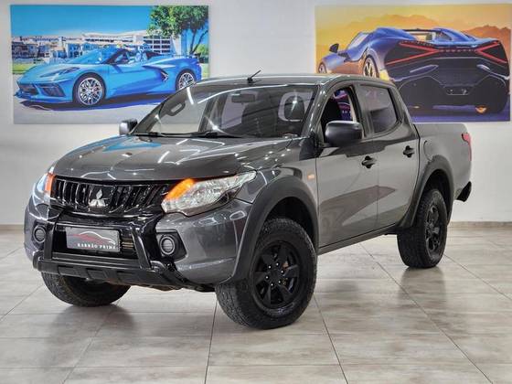 MITSUBISHI L200 TRITON 2022