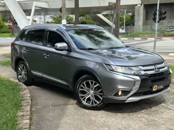 MITSUBISHI OUTLANDER 2018