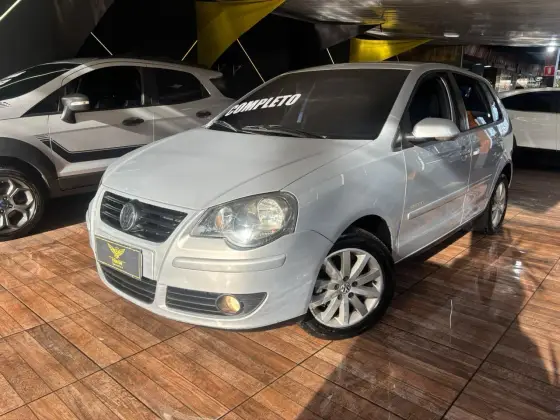 VOLKSWAGEN POLO 2010