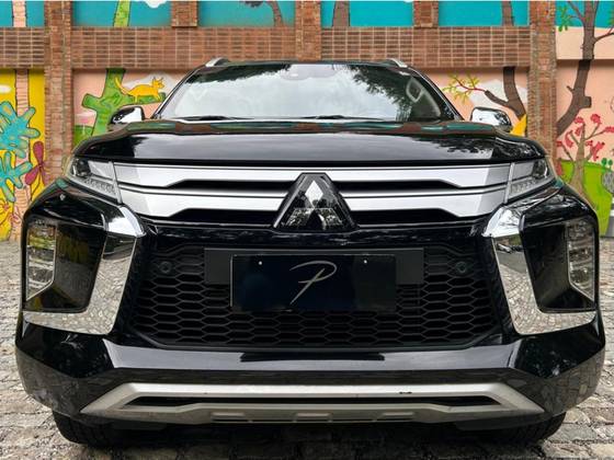 MITSUBISHI PAJERO SPORT 2023