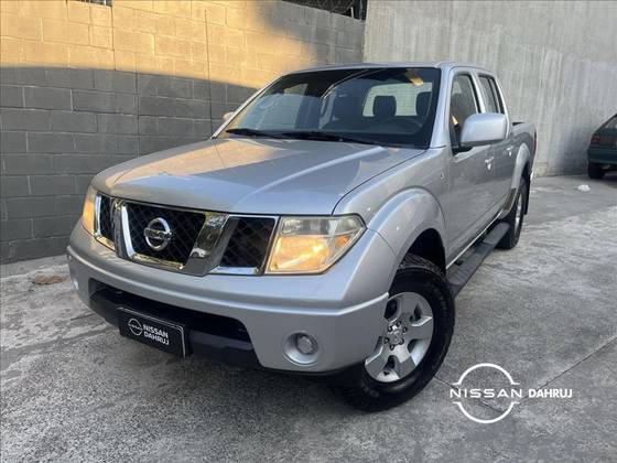 NISSAN FRONTIER 2012