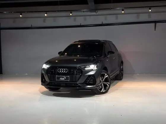 AUDI Q3 2024