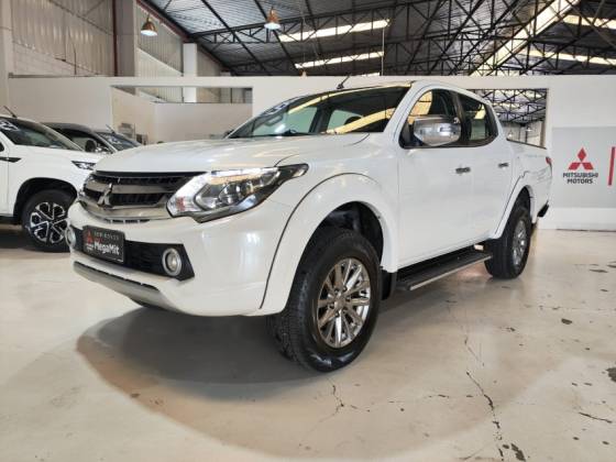 MITSUBISHI L200 TRITON 2019
