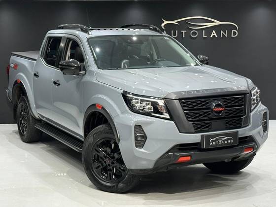 NISSAN FRONTIER 2023