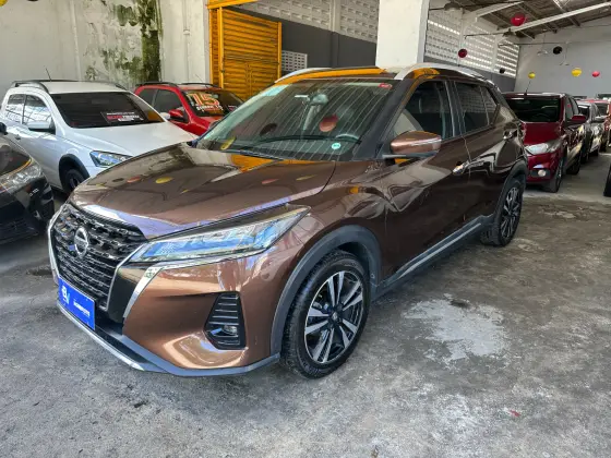 NISSAN KICKS 2022