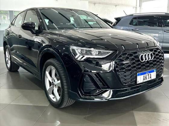 AUDI Q3 2023
