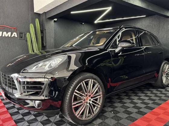 PORSCHE MACAN 2015