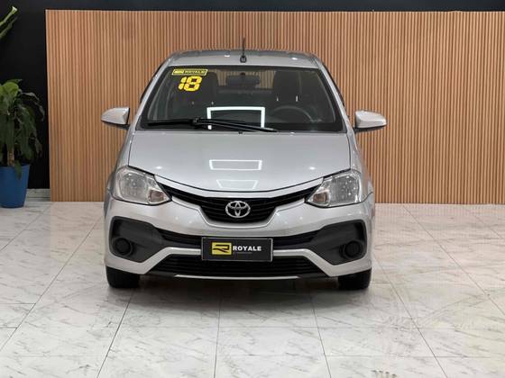 TOYOTA ETIOS 2018