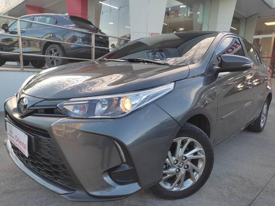 TOYOTA YARIS 2023