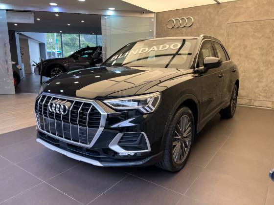 AUDI Q3 2025