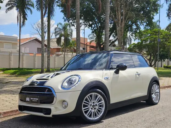 MINI COOPER 2017