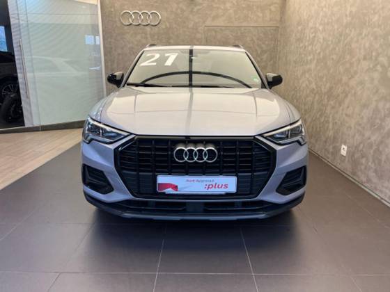 AUDI Q3 2021