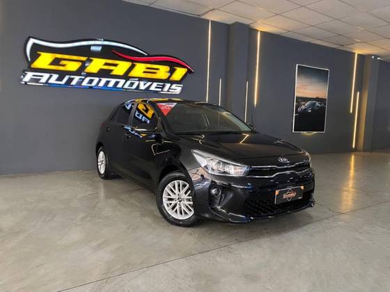 KIA RIO 2020
