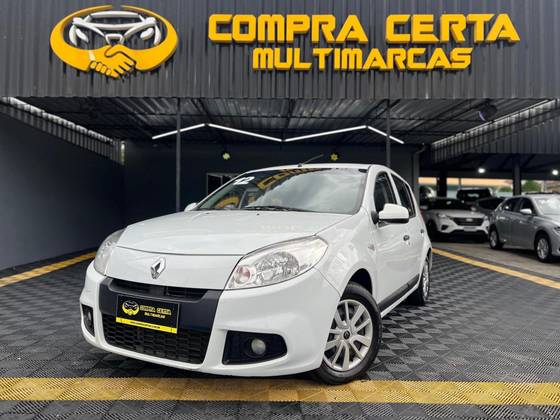 RENAULT SANDERO 2012