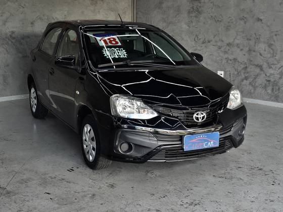 TOYOTA ETIOS 2018