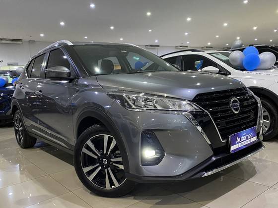 NISSAN KICKS 2022