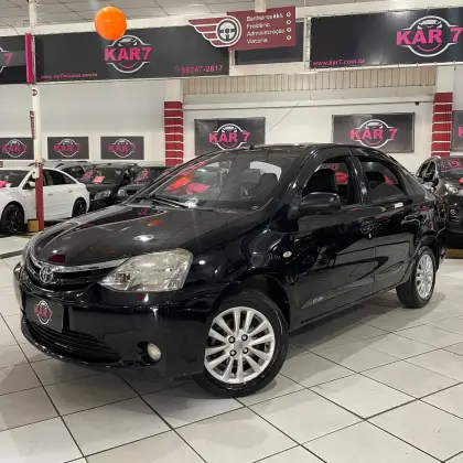 TOYOTA ETIOS 2013