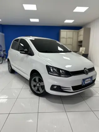VOLKSWAGEN FOX 2019
