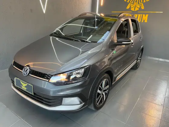 VOLKSWAGEN FOX 2020