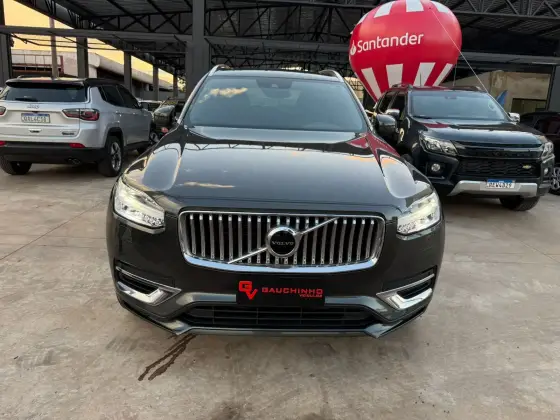 VOLVO XC90 2021