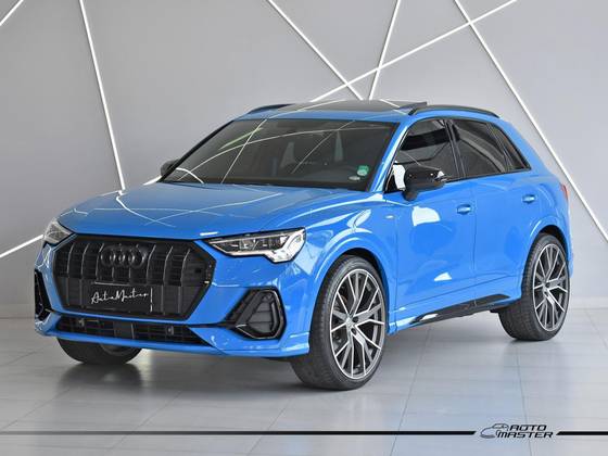 AUDI Q3 2021