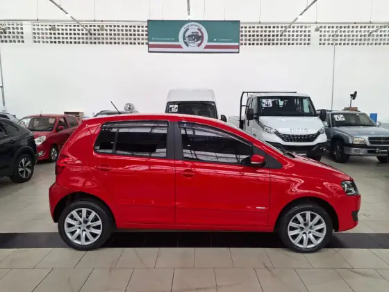 VOLKSWAGEN FOX 2014