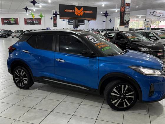 NISSAN KICKS 2022