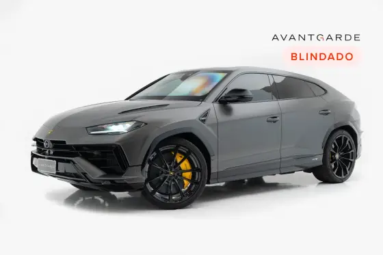 LAMBORGHINI URUS 2024
