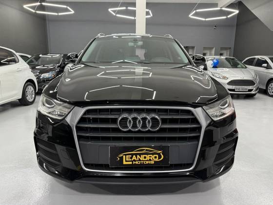 AUDI Q3 2016
